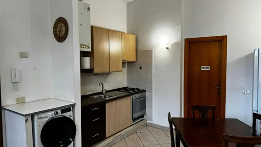 Apartments in Roma Municipio VII – Appio-Latino/Tuscolano/Cinecittà - photo 4