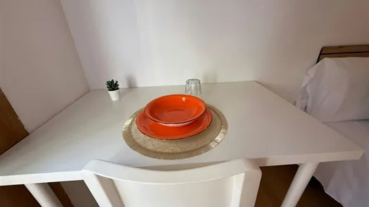 Rooms in Madrid Chamberí - photo 5