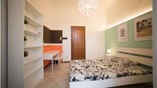 Rooms in Florence - photo 3