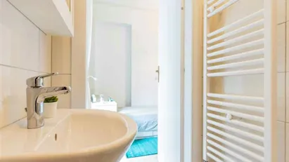 Room for rent in Turin, Piemonte