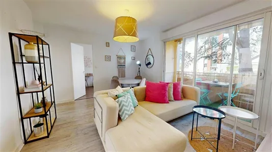 Rooms in Lyon - photo 4