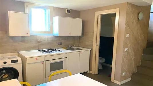 Rooms in Roma Municipio VI – Roma Delle Torri - photo 8