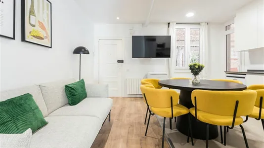 Rooms in Barcelona Eixample - photo 5