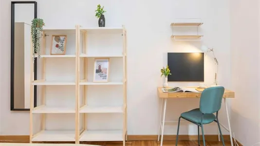 Rooms in Milano Zona 8 - Fiera, Gallaratese, Quarto Oggiaro - photo 9