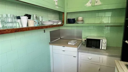 Rooms in Barcelona Ciutat Vella - photo 6