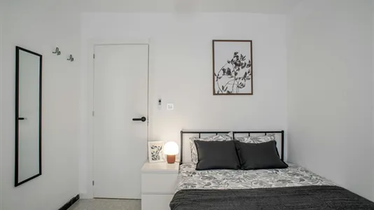 Rooms in La Torre - photo 1