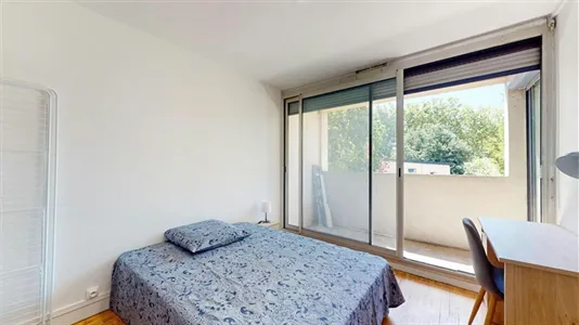 Rooms in Toulouse - photo 4