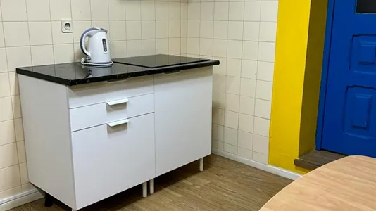 Rooms in Aveiro - photo 10