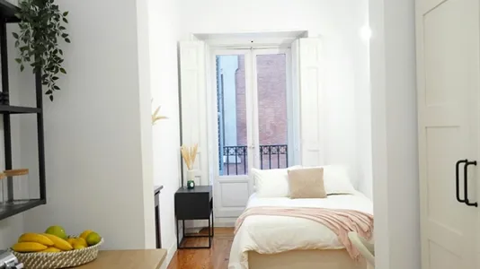 Rooms in Madrid Salamanca - photo 7