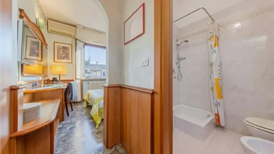 Rooms in Novara - photo 5