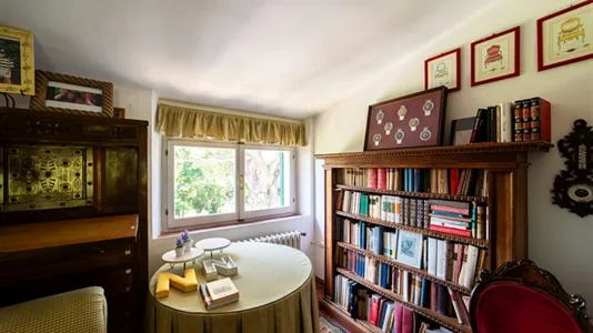 Houses in Pesaro - photo 4