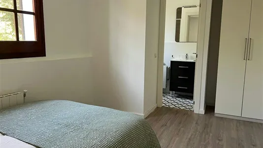 Rooms in Cerdanyola del Vallès - photo 3