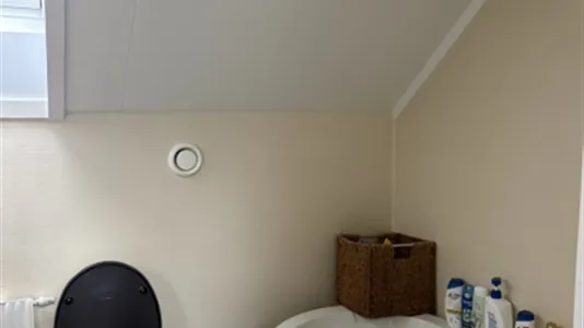 Houses in Surahammar - photo 2