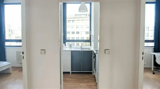 Rooms in Berlin Charlottenburg-Wilmersdorf - photo 8