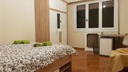 Room for rent in Athens