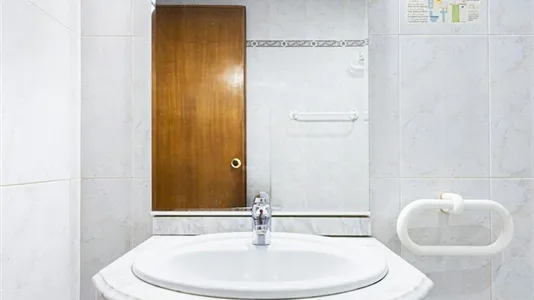 Rooms in Madrid Moncloa-Aravaca - photo 8