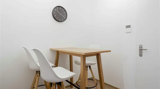 Rooms in Berlin Mitte - photo 9