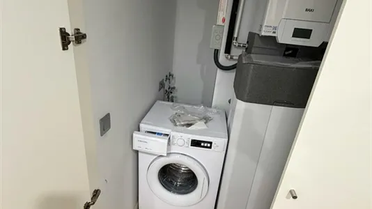 Rooms in Sabadell - photo 9