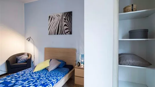 Rooms in Milano Zona 8 - Fiera, Gallaratese, Quarto Oggiaro - photo 7