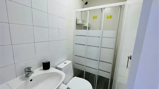 Rooms in Alcalá de Henares - photo 4