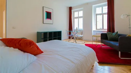 Apartments in Berlin Pankow - photo 4