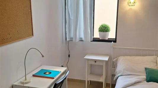 Rooms in El Fontanal - photo 10