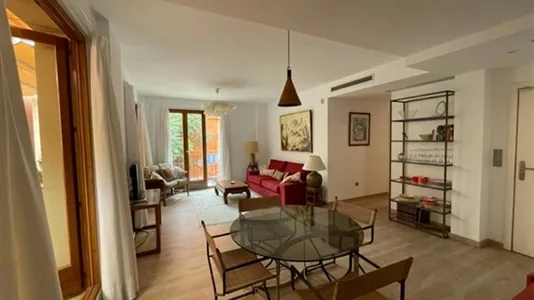 Apartments in Valencia Ciutat Vella - photo 5