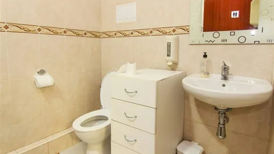 Rooms in Valencia Ciutat Vella - photo 8