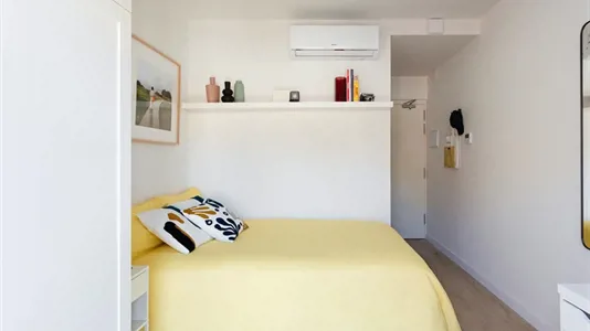 Rooms in Madrid Fuencarral-El Pardo - photo 1