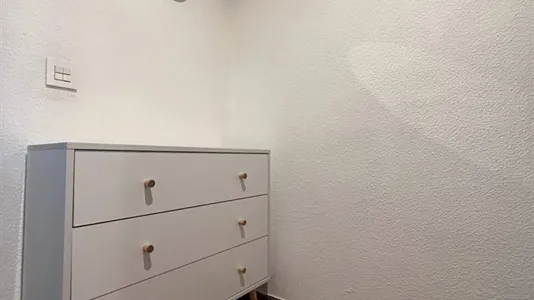 Rooms in Bilbao - photo 6