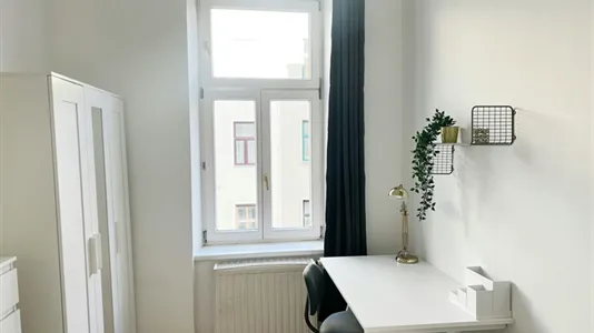 Rooms in Vienna Favoriten - photo 5