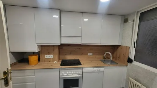 Rooms in Zaragoza - photo 8