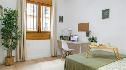 Rooms in Getafe - photo 2