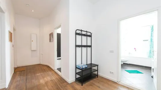 Rooms in Berlin Charlottenburg-Wilmersdorf - photo 4