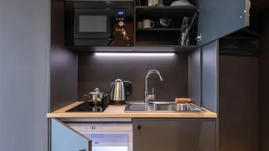 Apartments in Location is not specified - photo 6