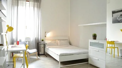 Room for rent in Milano Zona 1 - Centro storico, Milan