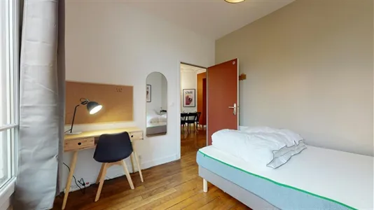Rooms in Paris 19ème arrondissement - photo 1