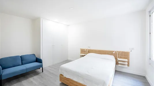 Rooms in Madrid Centro - photo 7