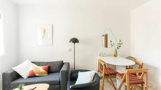Apartments in Madrid Ciudad Lineal - photo 2
