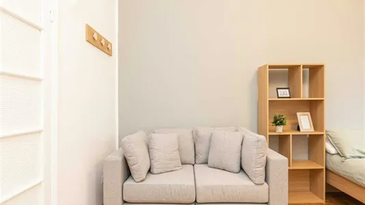 Rooms in Milano Zona 2 - Stazione Centrale, Gorla, Turro, Greco, Crescenzago - photo 8