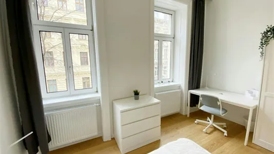 Rooms in Wien Neubau - photo 9