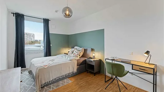 Rooms in Location is not specified - photo 1