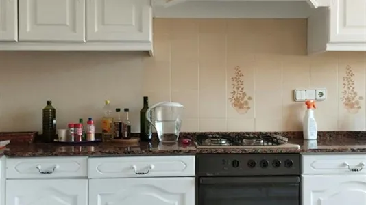 Rooms in Valencia Extramurs - photo 10