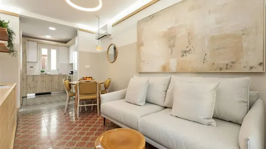 Rooms in Barcelona Eixample - photo 9