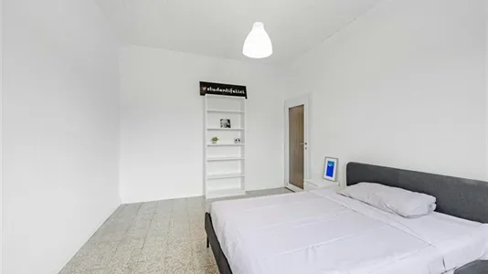 Rooms in Milano Zona 5 - Vigentino, Chiaravalle, Gratosoglio - photo 1