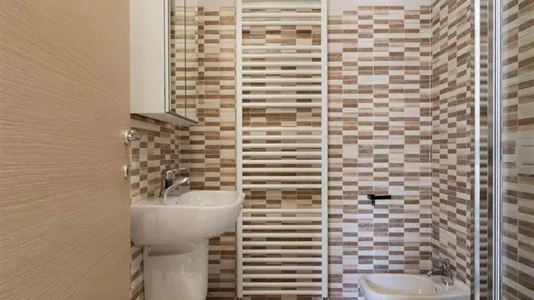 Apartments in Milano Zona 5 - Vigentino, Chiaravalle, Gratosoglio - photo 4