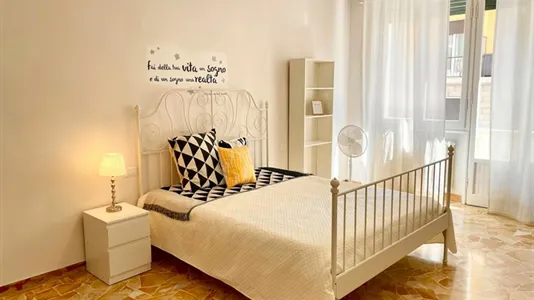 Rooms in Florence - photo 1