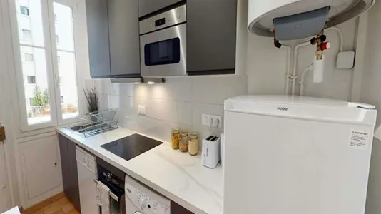 Rooms in Paris 15ème arrondissement - photo 6