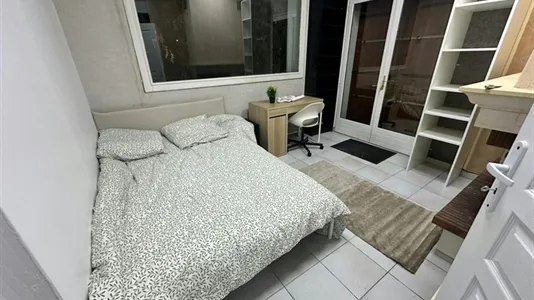 Houses in L'Haÿ-les-Roses - photo 10