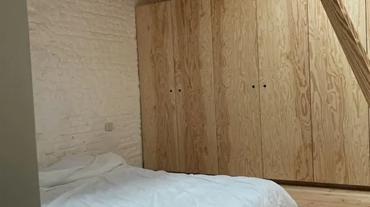 Houses in Brussels Sint-Jans-Molenbeek - photo 8